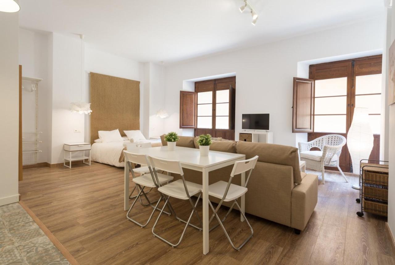 Santiago Premium Loft I Lägenhet Málaga Exteriör bild