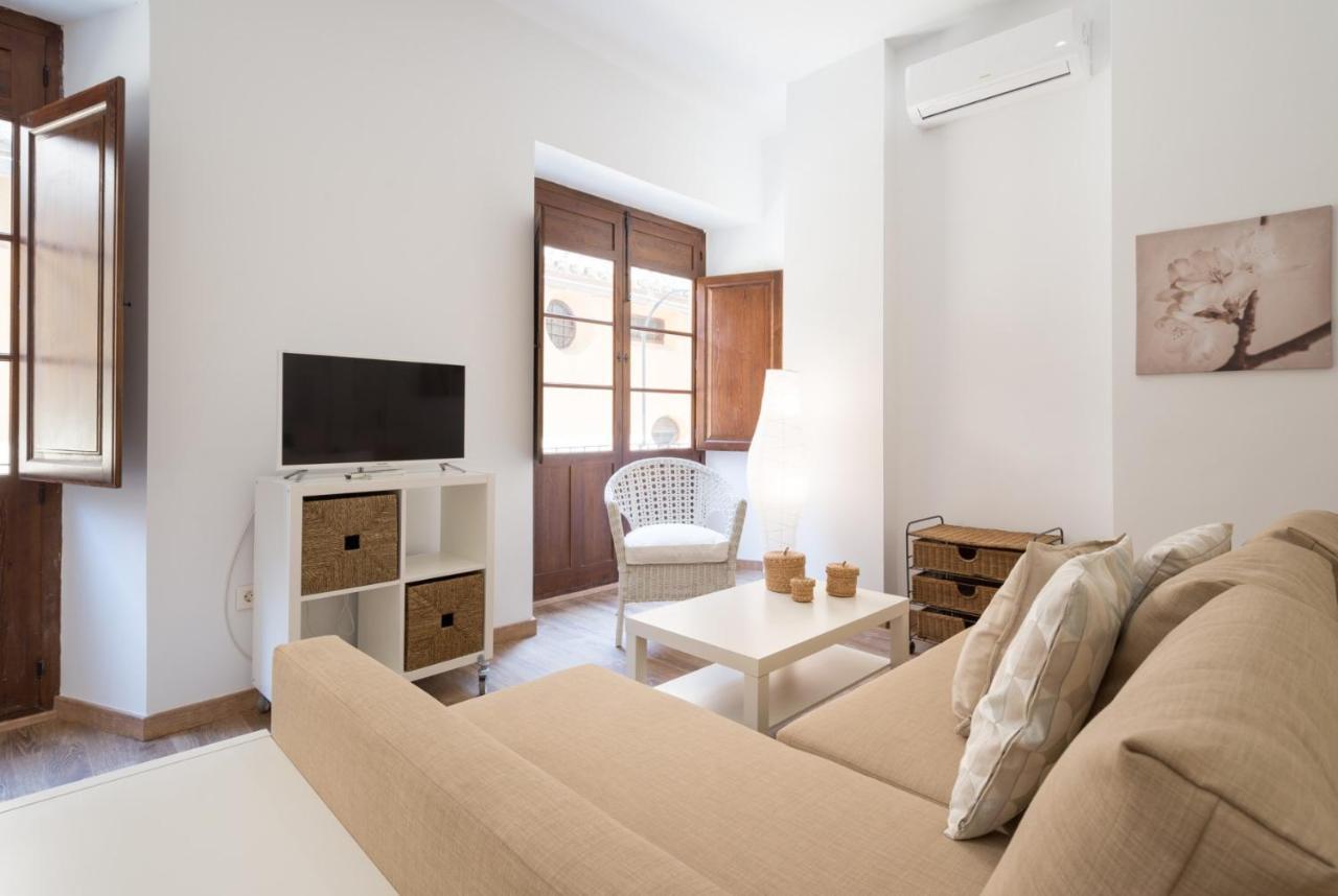 Santiago Premium Loft I Lägenhet Málaga Exteriör bild